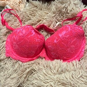 Elegant Pink Lace Bra
